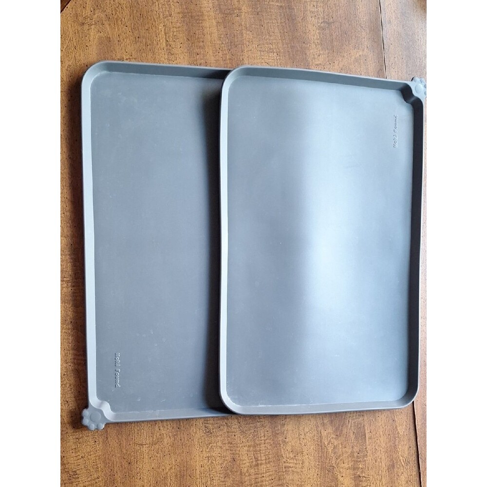 Gray Silicone Pet Feeding & Activity Mats – Set of 2